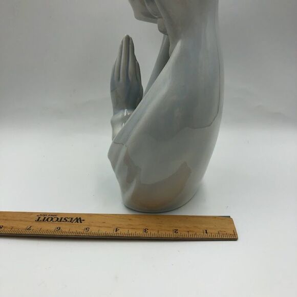Vintage MCM Praying Virgin Mary Madonna Figurine Blue White Religious Dé… - Picture 12 of 14